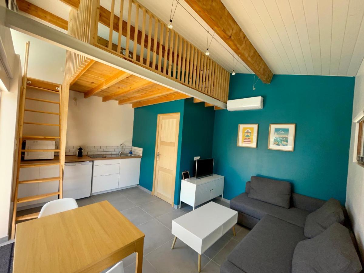 Annexe Des Pins - Studio Gite Avec Piscine & Climatisation Villeneuve-lès-Béziers Buitenkant foto