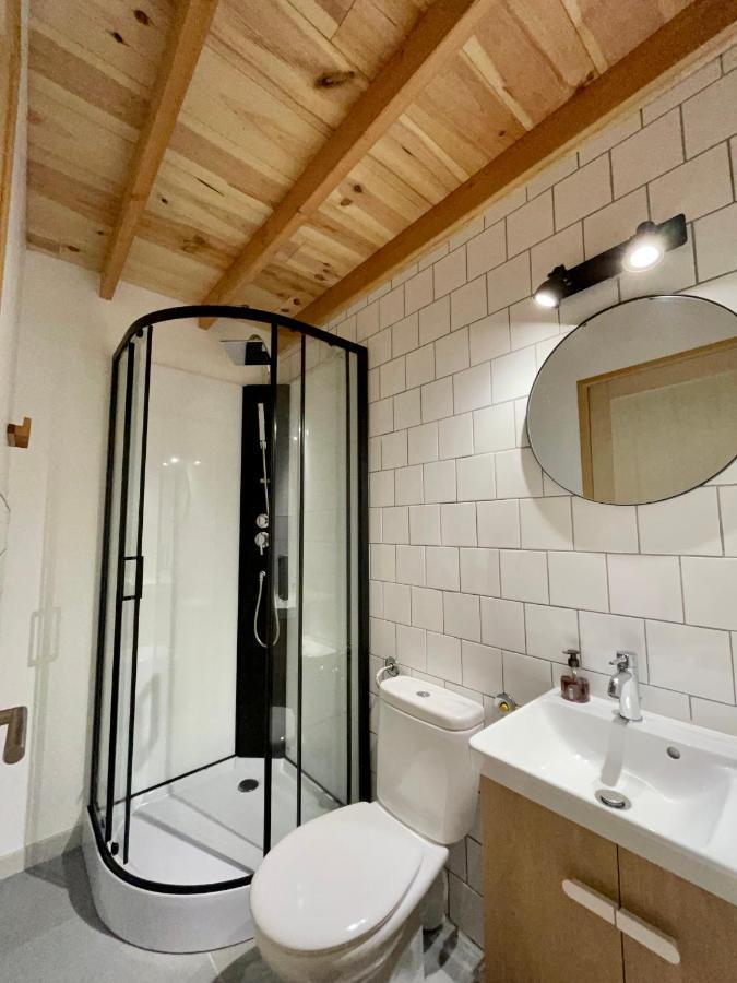 Annexe Des Pins - Studio Gite Avec Piscine & Climatisation Villeneuve-lès-Béziers Buitenkant foto